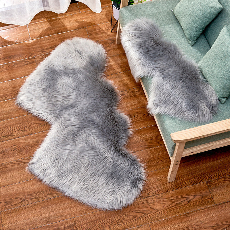 2020 Cross-border Creative Love Plush Carpet Fashion European Style Floor Mat Blanket Sofa Cushion Ottoman One Drop Shipping
