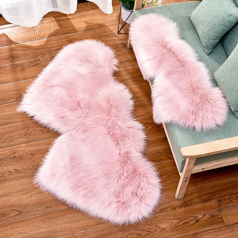 2020 Cross-border Creative Love Plush Carpet Fashion European Style Floor Mat Blanket Sofa Cushion Ottoman One Drop Shipping