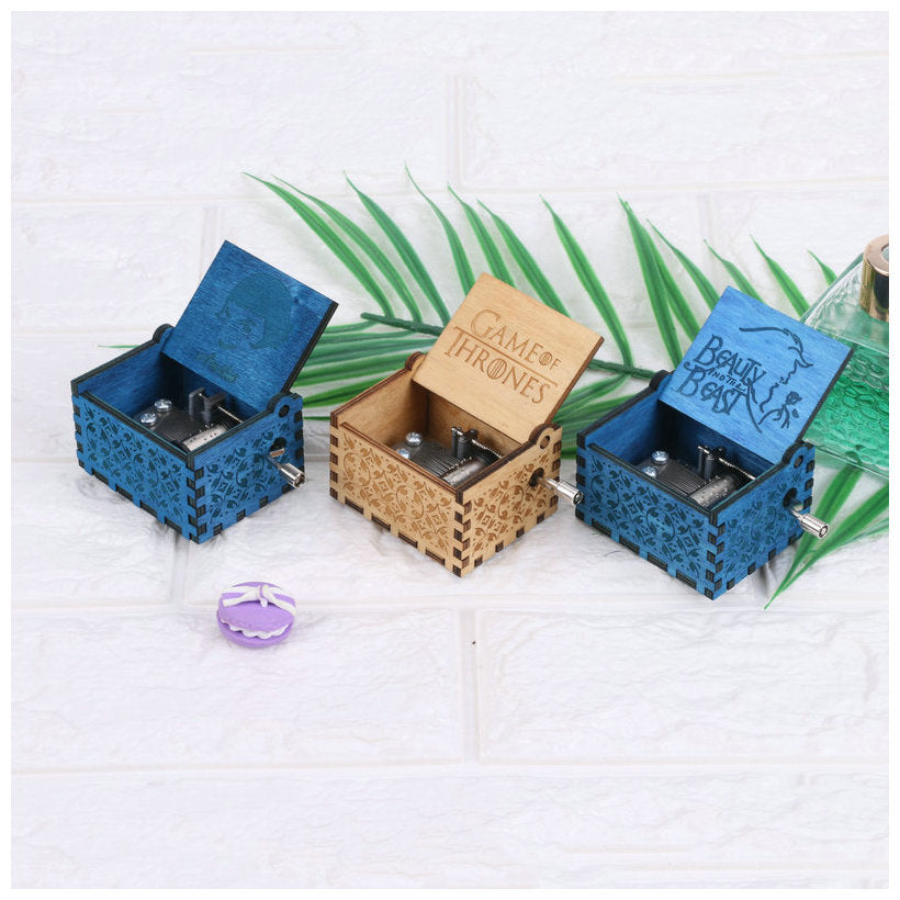 Creative Classical Music Box Wooden Handy Music Box Crafts DIY Carving Music Box Wooden Decoration