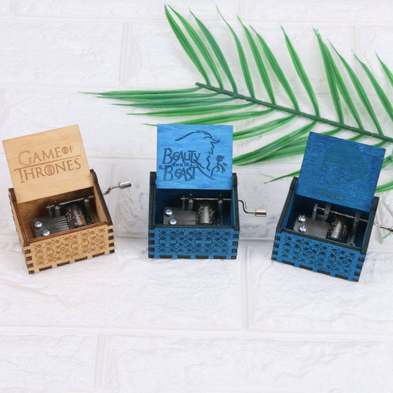 Creative Classical Music Box Wooden Handy Music Box Crafts DIY Carving Music Box Wooden Decoration