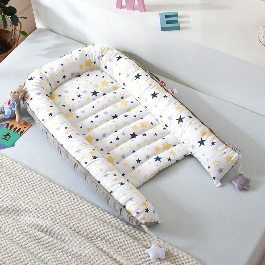 Cross-border foldable portable anti-pressure crib bed bionic full detachable baby pillow travel quilted crib
