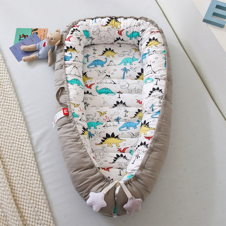Cross-border foldable portable anti-pressure crib bed bionic full detachable baby pillow travel quilted crib