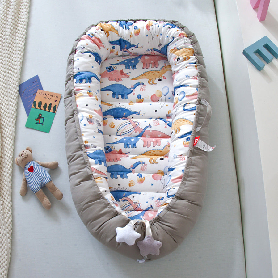 Cross-border foldable portable anti-pressure crib bed bionic full detachable baby pillow travel quilted crib