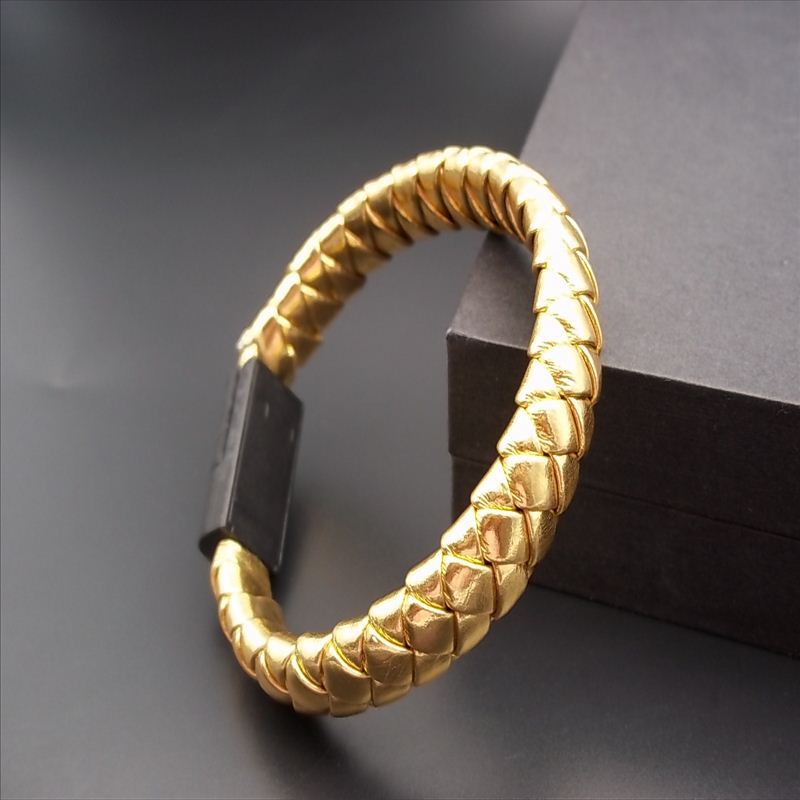 Cross-border e-commerce for personalized weaving creative leather cord bracelet data cable USB portable data cable bracelet