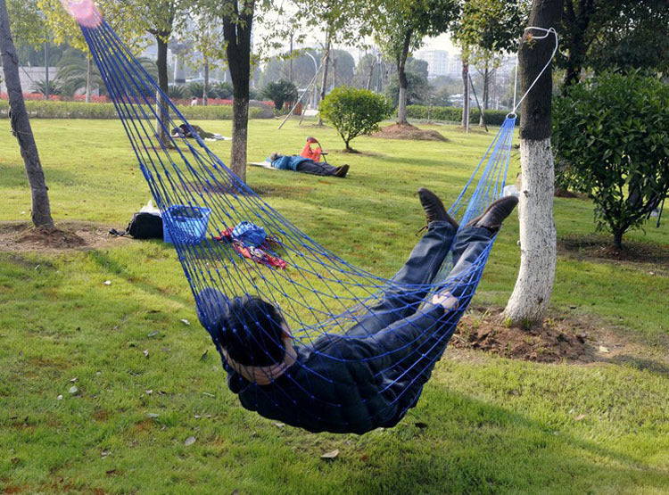 Single hammock Nylon rope hammock Outdoor color mesh hammock Portable camping leisure mesh hammock