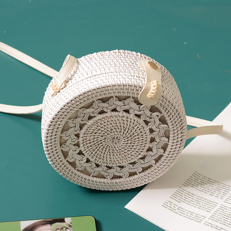 Factory direct supply special sale rattan ins handmade rattan white 20*8PU leather buckle bag