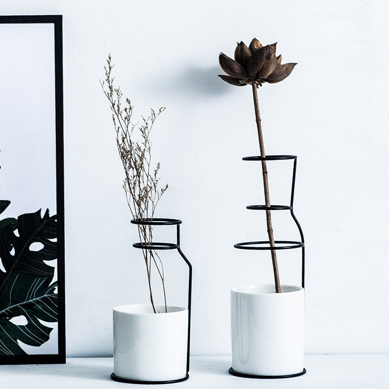 ins Nordic Feng Shui culture iron art ceramic vase modern minimalist flower arrangement home decoration ornaments dried flower vase