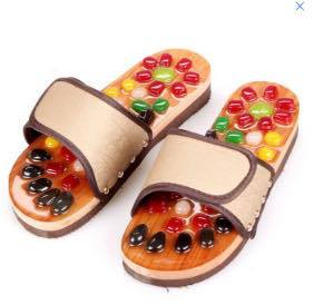 Health foot soles sandals and slippers non-slip shoes pedicure shoes natural pebble massage slippers Tai Chi acupoint massage