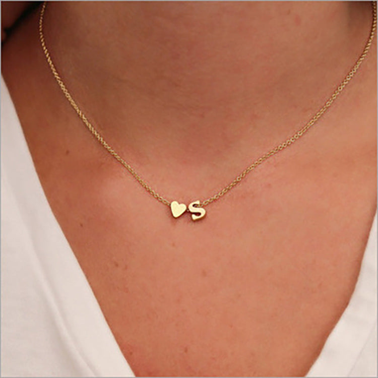European and American explosion models simple and fashionable items, letter peach heart clavicle chain necklace female English letter pendant necklace