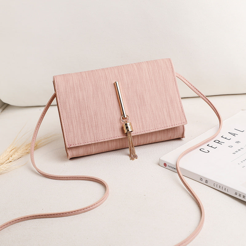 Women's bags 2020 summer new style Korean fashion messenger small bag tassel charm small square bag single shoulder handbag wholesale