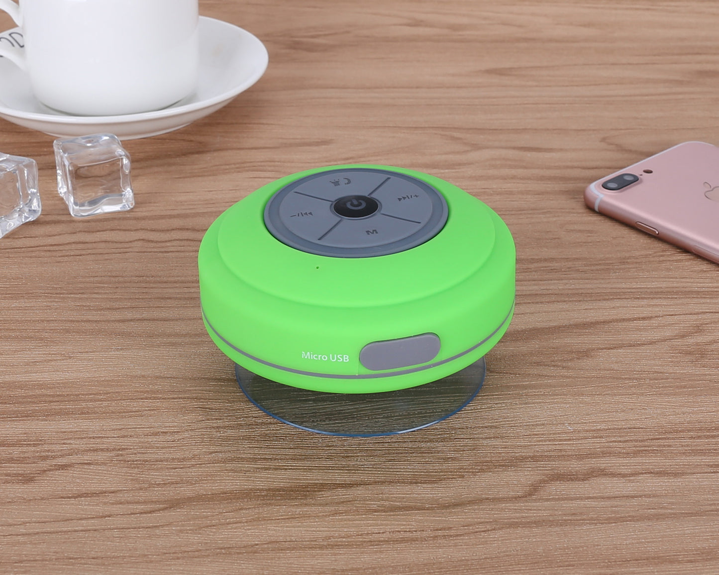 Q9 waterproof suction cup bluetooth speaker with LED lights bathroom car hands-free card subwoofer