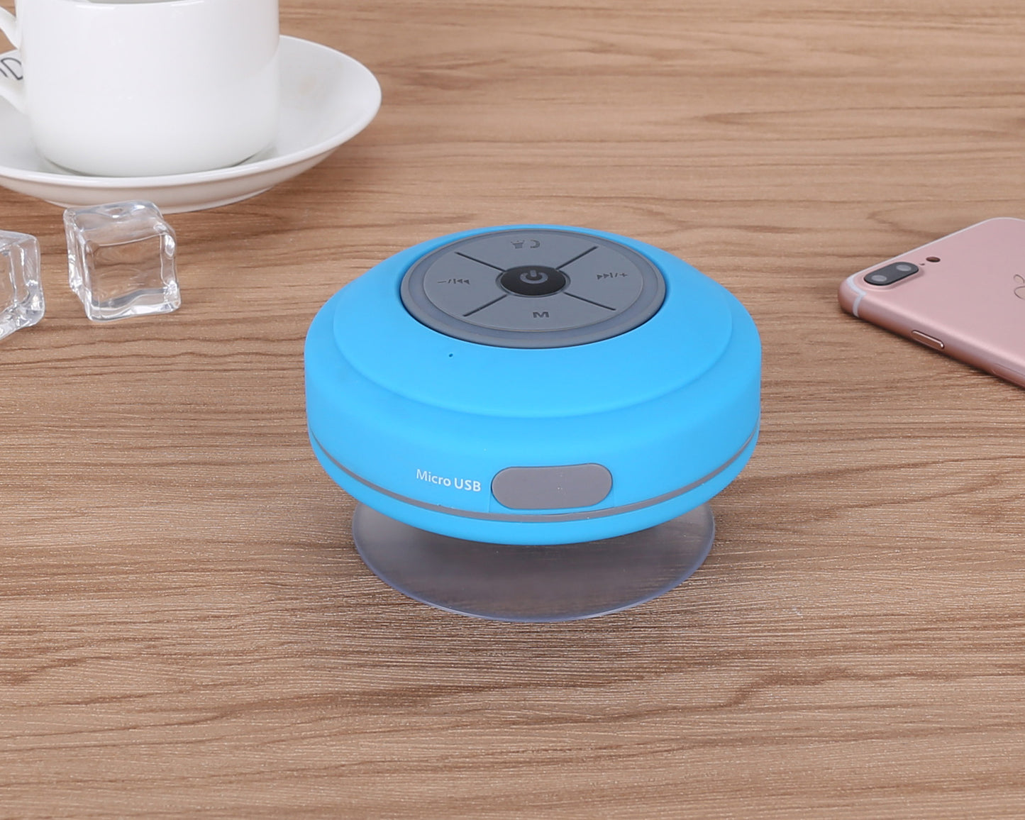 Q9 waterproof suction cup bluetooth speaker with LED lights bathroom car hands-free card subwoofer