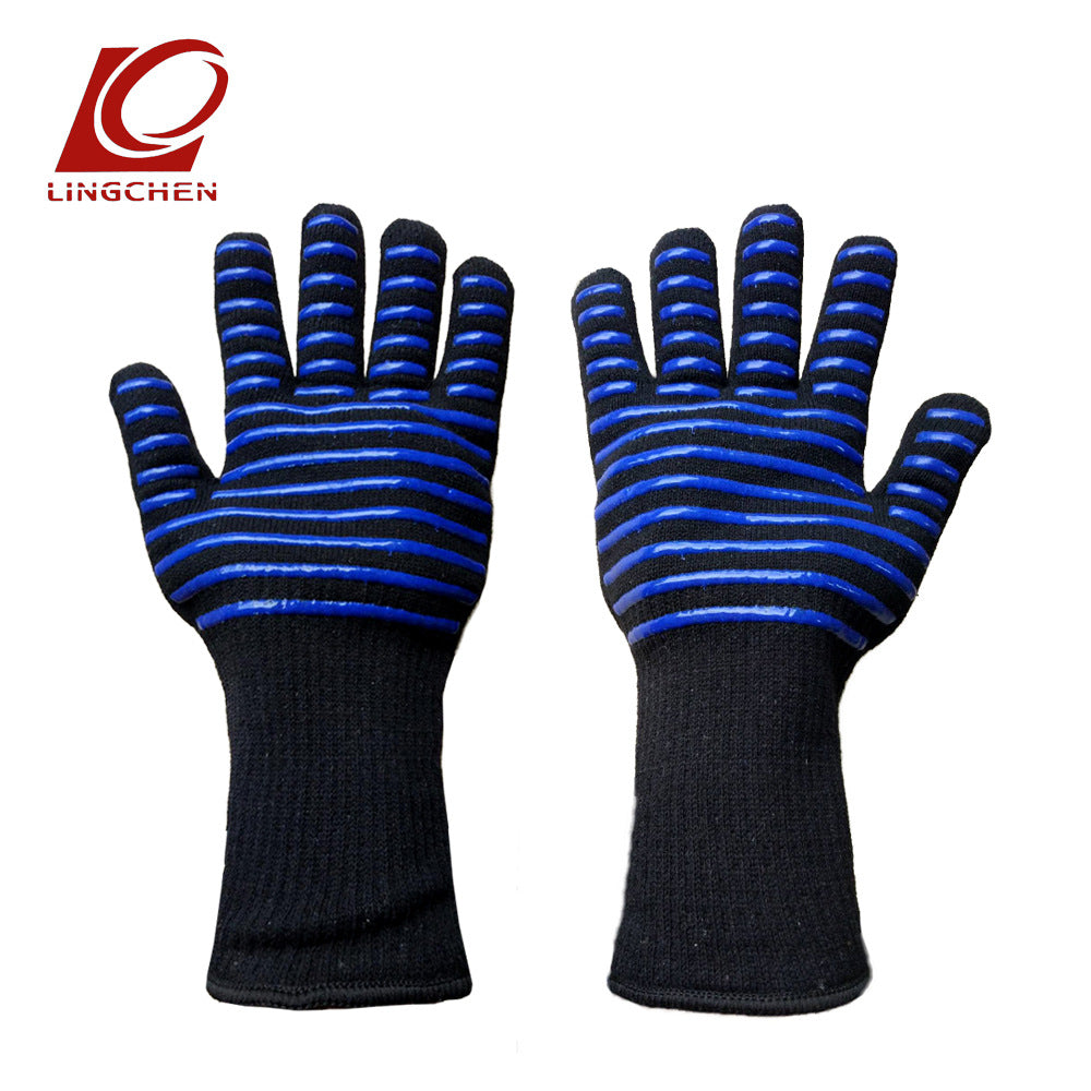 Spot high temperature resistant 800 degrees BBQ flame retardant non-slip fireproof barbecue gloves insulated microwave oven oven gloves