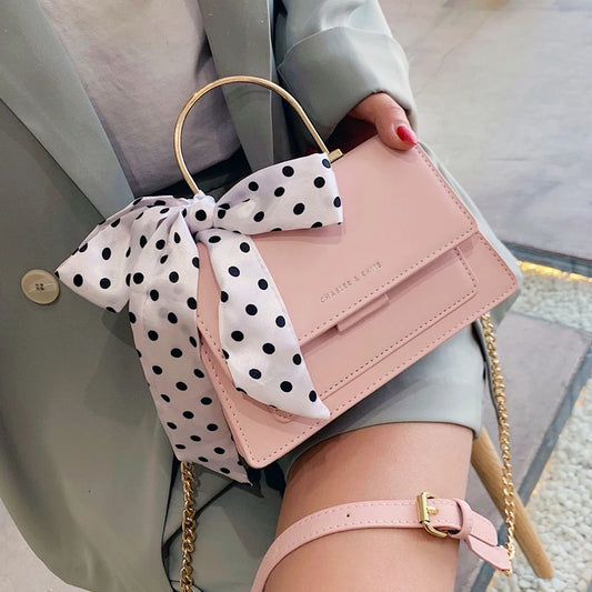 Textured French niche small bag female 2020 new fashion wild shoulder bag foreign silk scarf portable crossbody bag